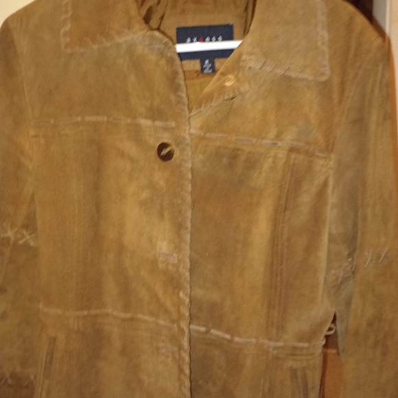 Axcess Genuine suede womens jacket - Picture 3 of 3